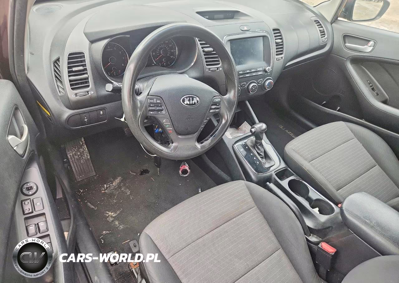 2018 Kia Forte Lx VIN:3KPFL4A77JE196533 - 8