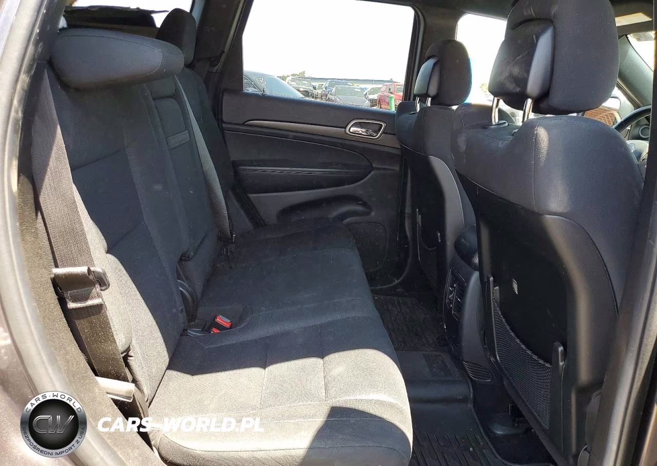 2014 Jeep Grand Cherokee Laredo VIN:1C4RJFAG8EC470317 - 11