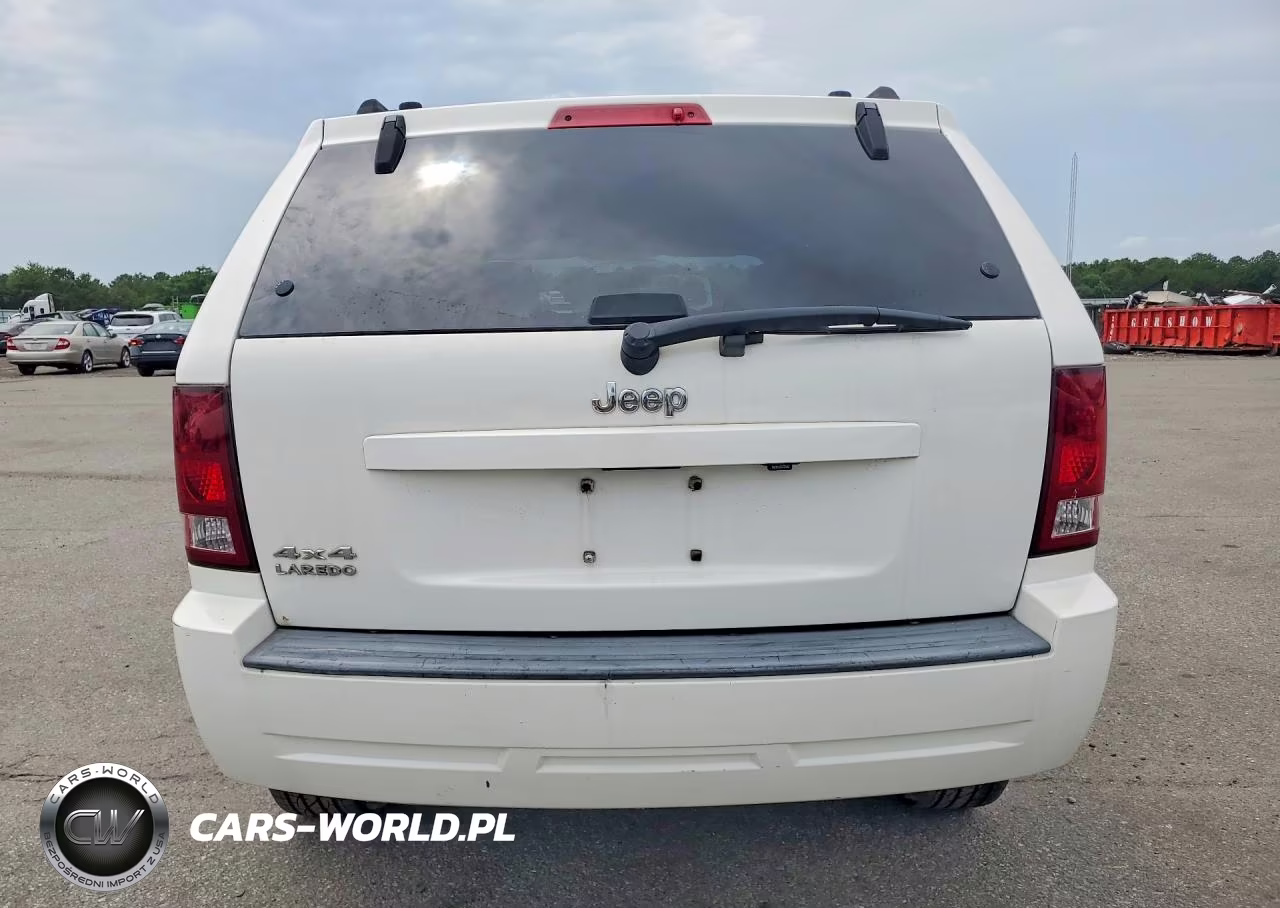 2010 Jeep Grand Cherokee Laredo VIN:1J4PR4GK7AC105020 - 6