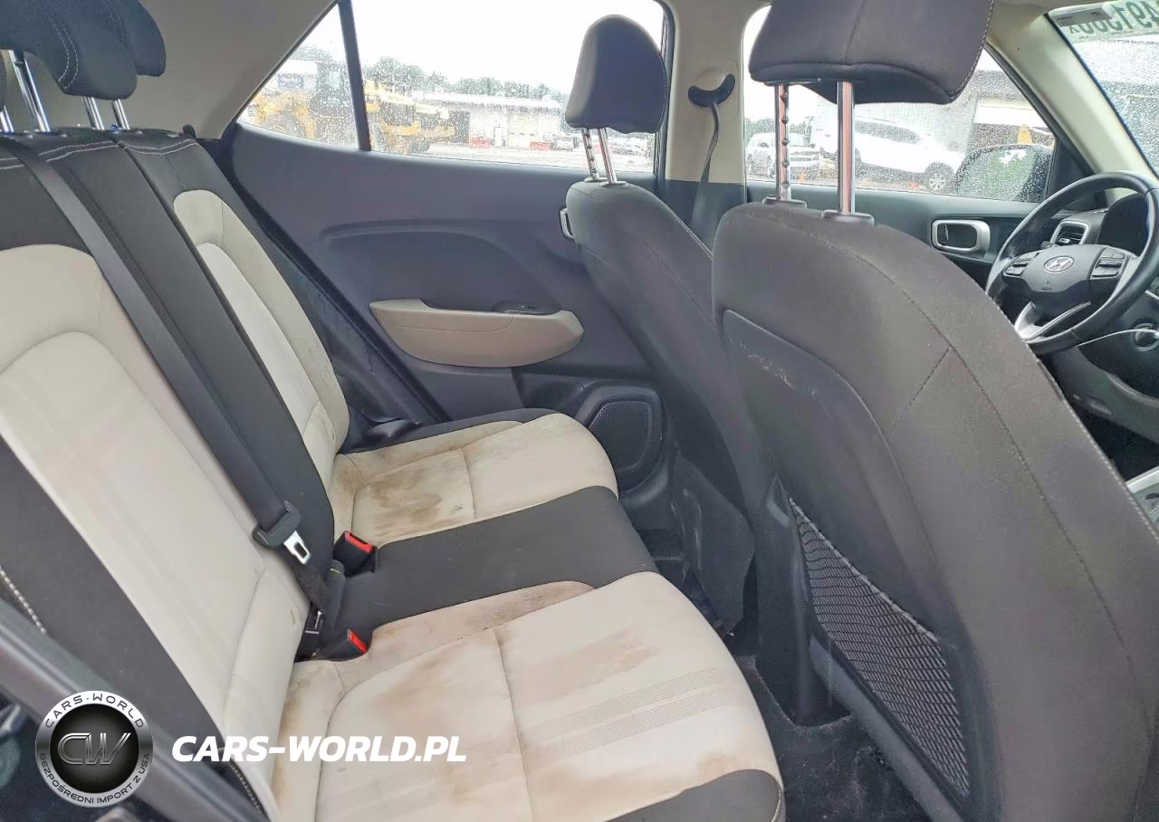 2021 Hyundai Venue Sel VIN:KMHRC8A37MU098492 - 10