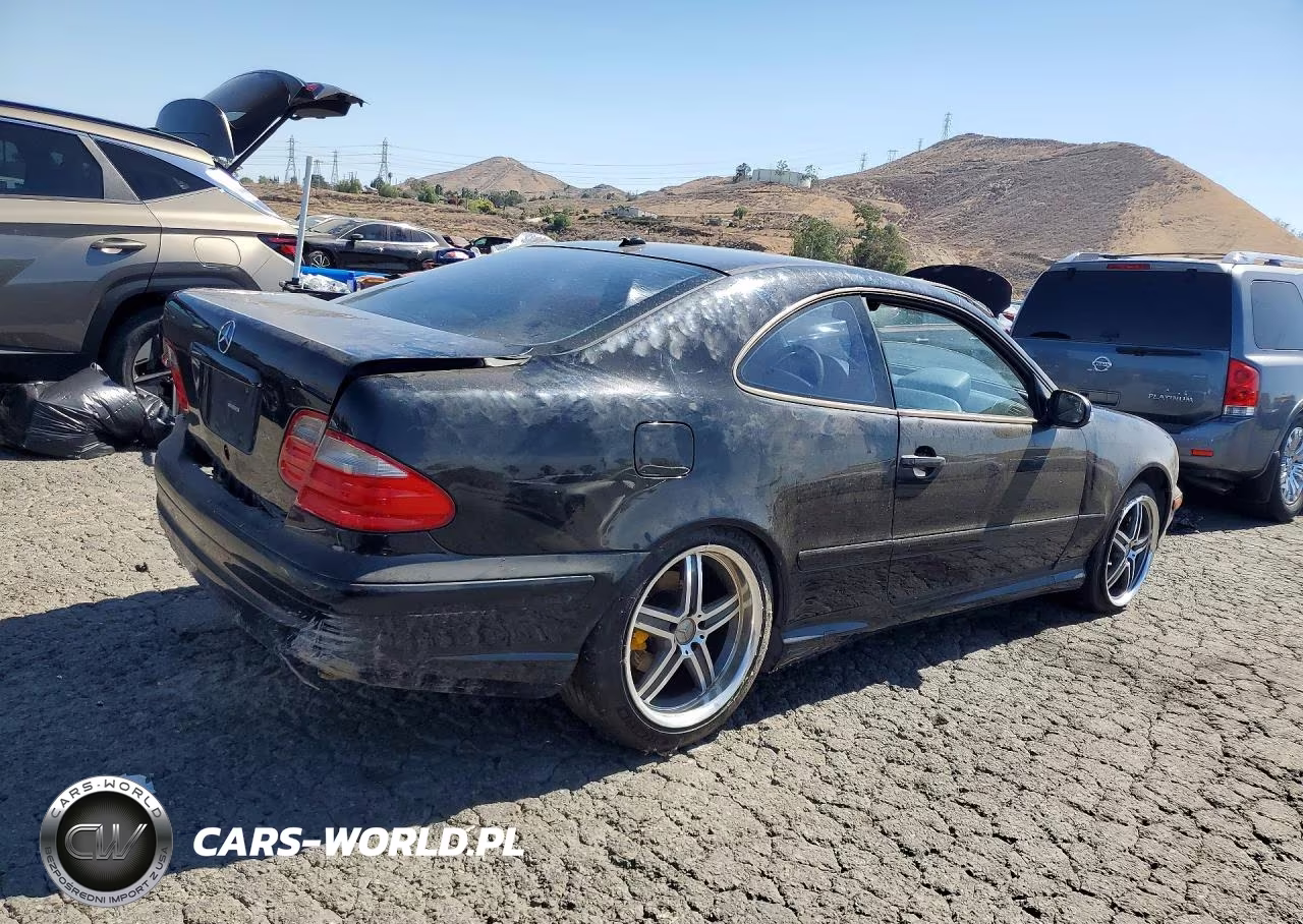 2002 Mercedes-Benz Clk 430 VIN:WDBLJ70G92T111615 - 3