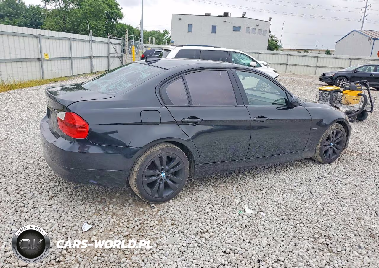 2007 BMW 328 Xi VIN:WBAVC93567KZ71573 - 3
