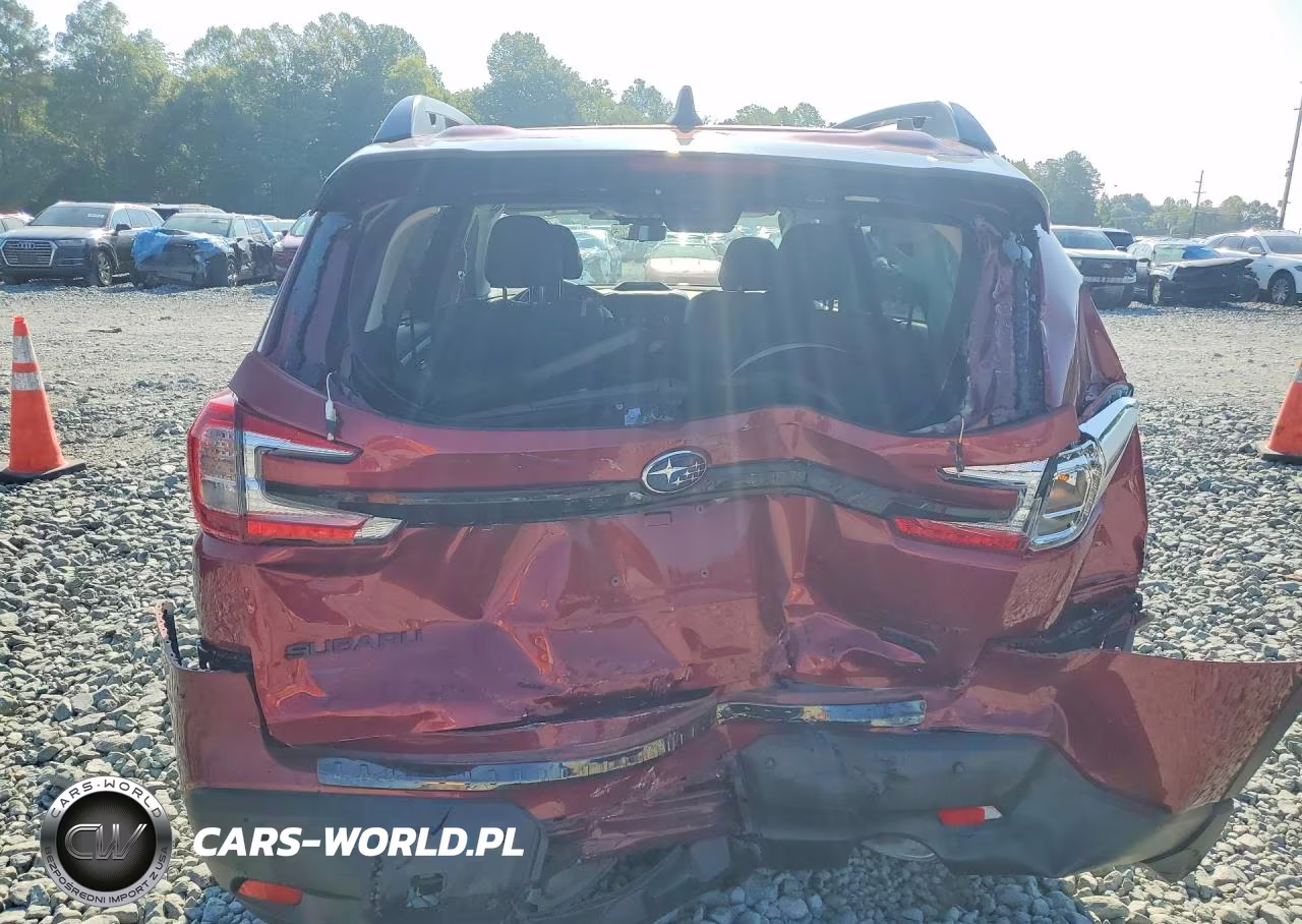 2026 Subaru Ascent Onyx Touring VIN:4S4WMALD4T3406929 - 6