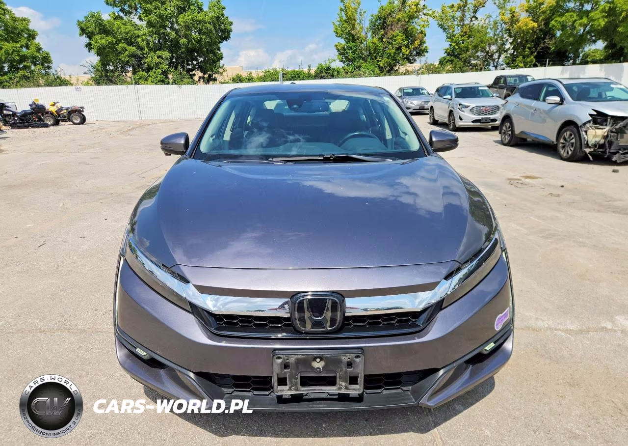 2018 Honda Clarity Touring VIN:JHMZC5F30JC024150 - 5