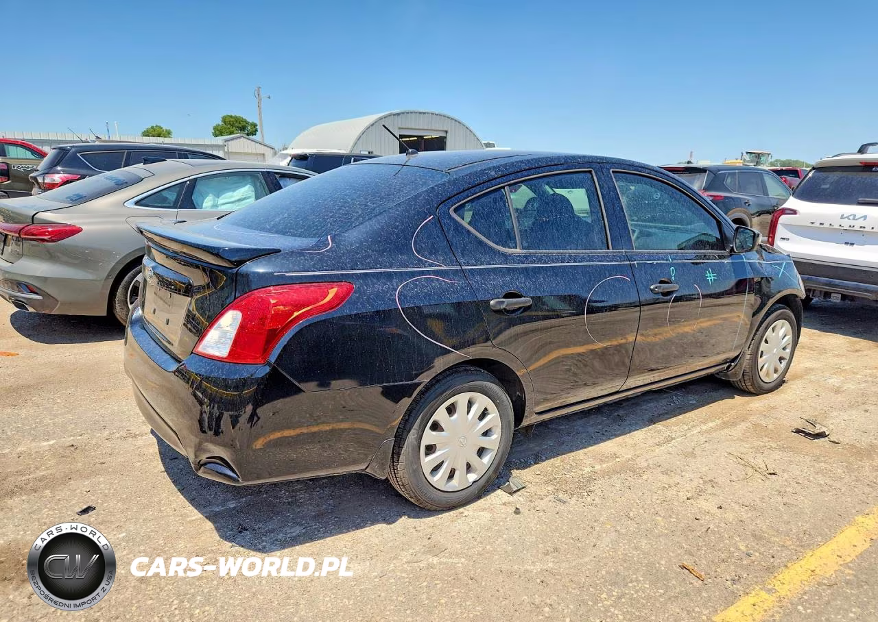2017 Nissan Versa 1.6 S Plus VIN:3N1CN7AP9HL885108 - 3