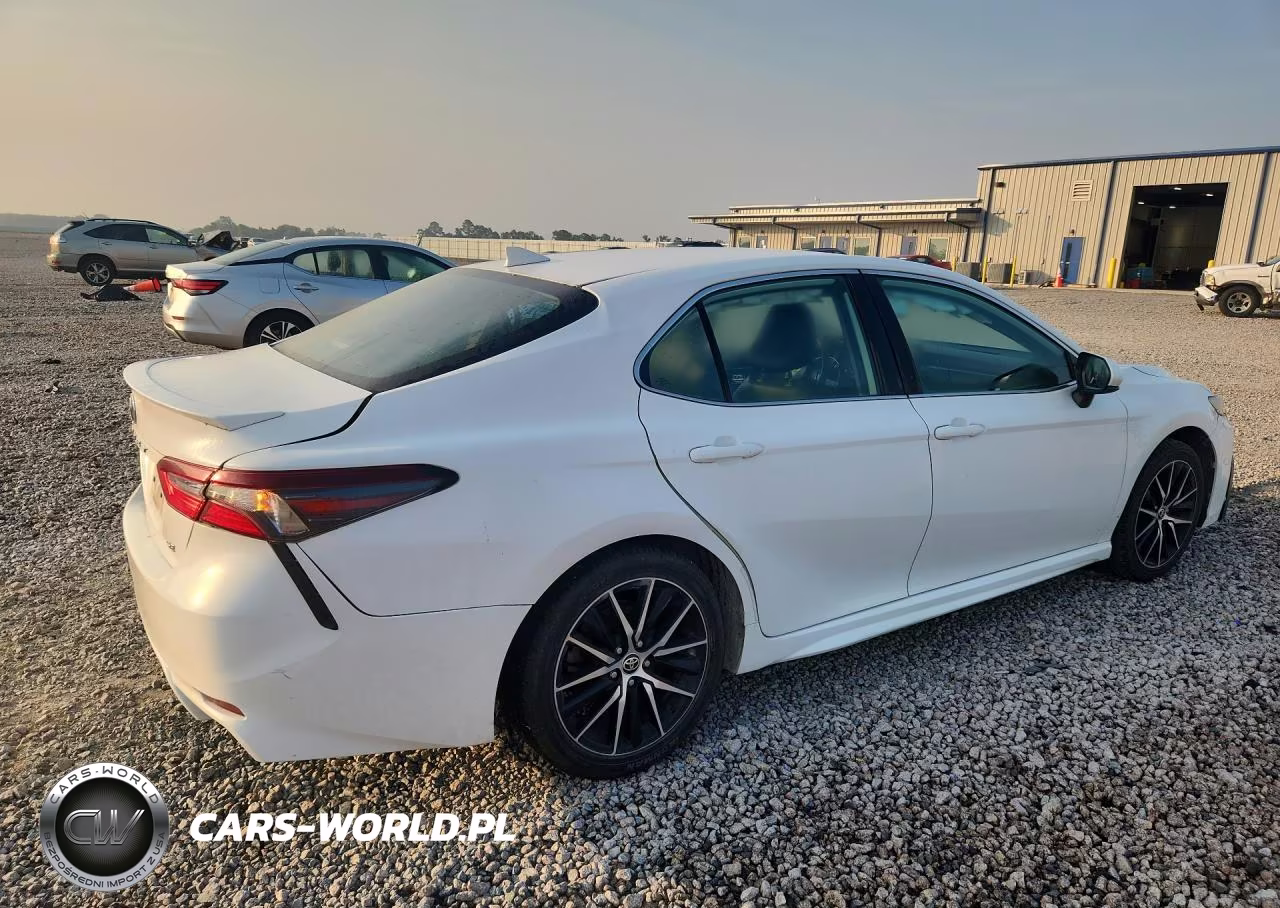 2021 Toyota Camry Se VIN:4T1G11AK7MU466522 - 3