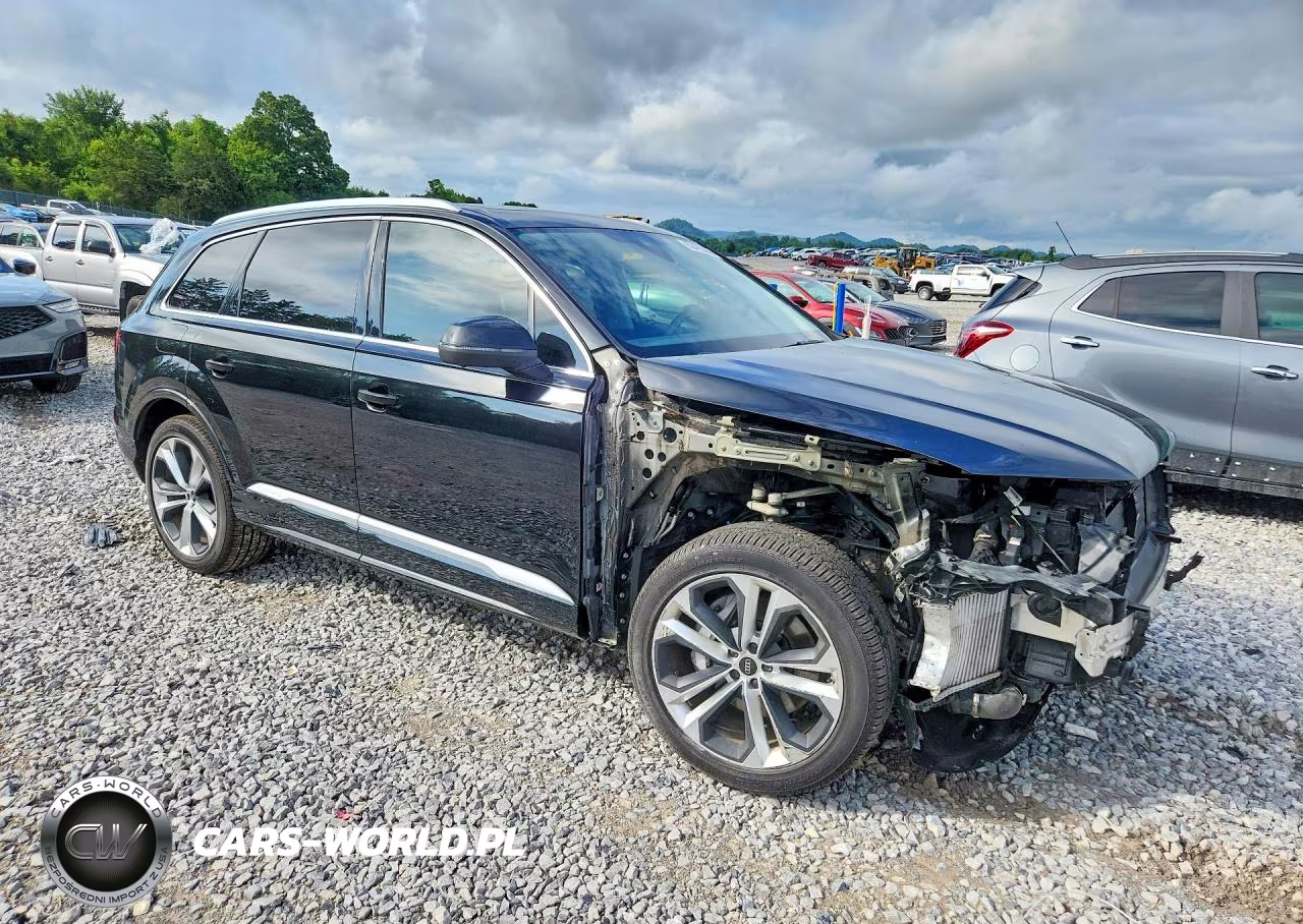 2022 Audi Q7 Premium Plus VIN:WA1LXBF78ND018071 - 4