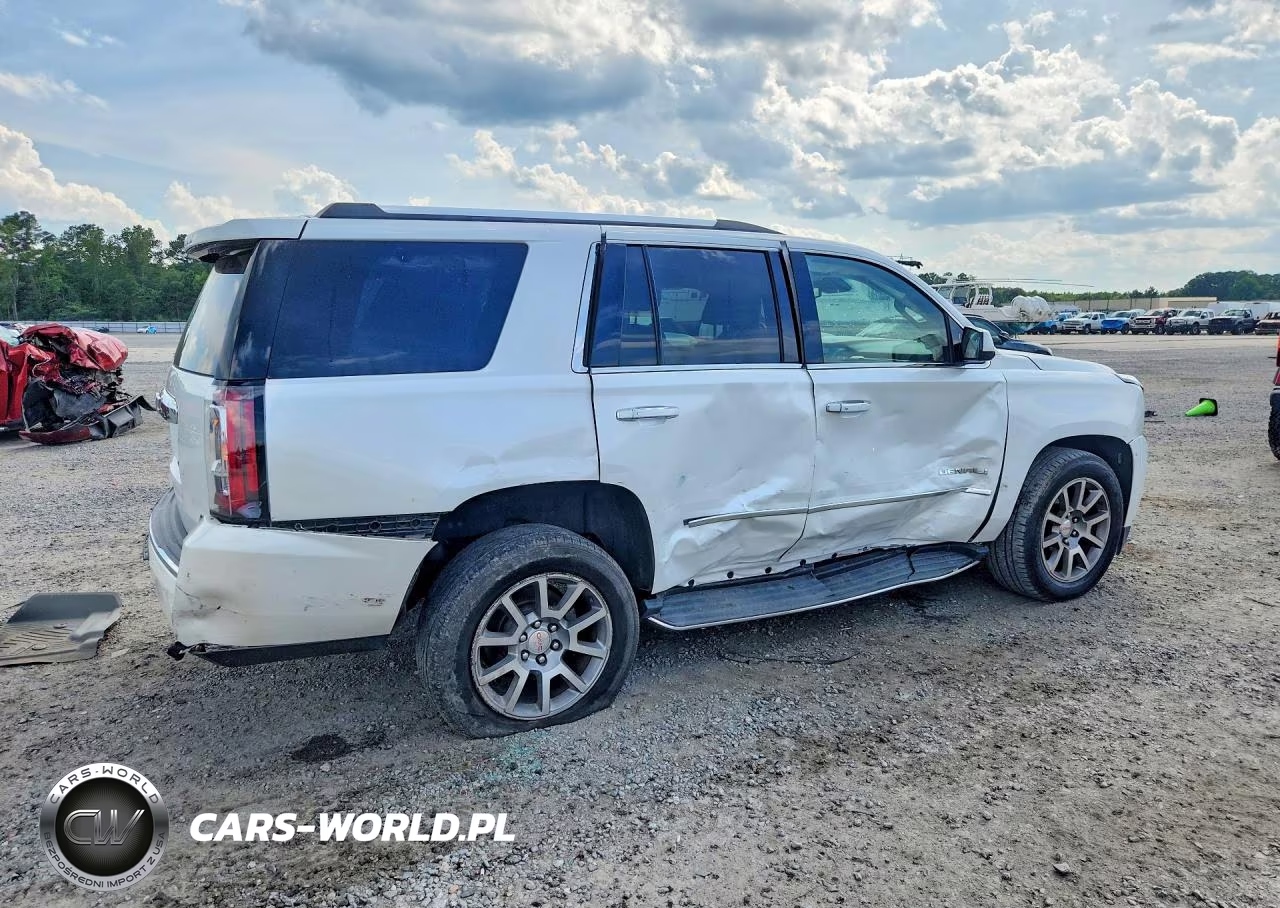 2017 GMC Yukon Denali VIN:1GKS2CKJ9HR188345 - 3