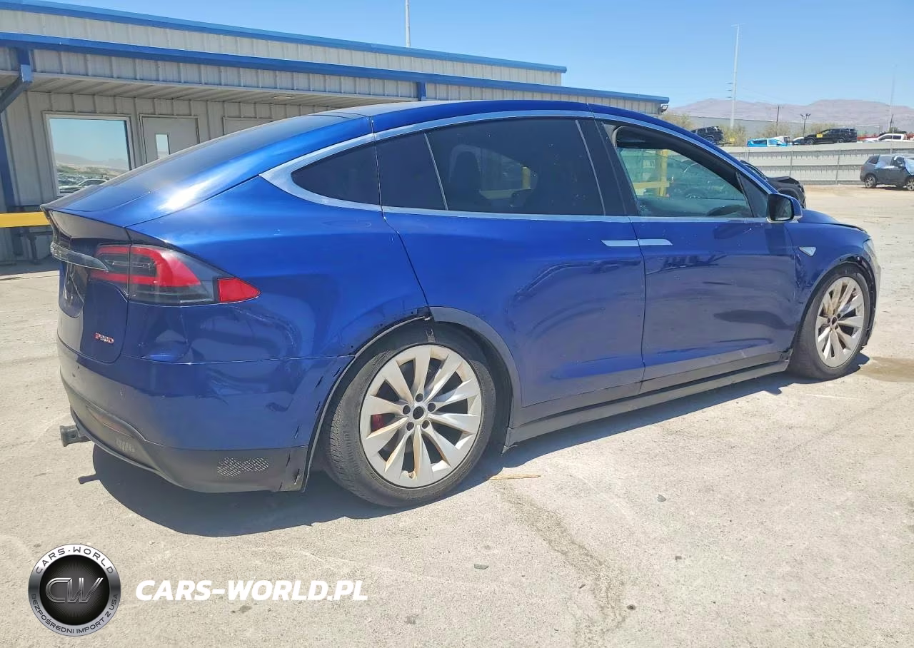 2016 Tesla Model X 75D-P100D-P90D VIN:5YJXCBE4XGF006994 - 3