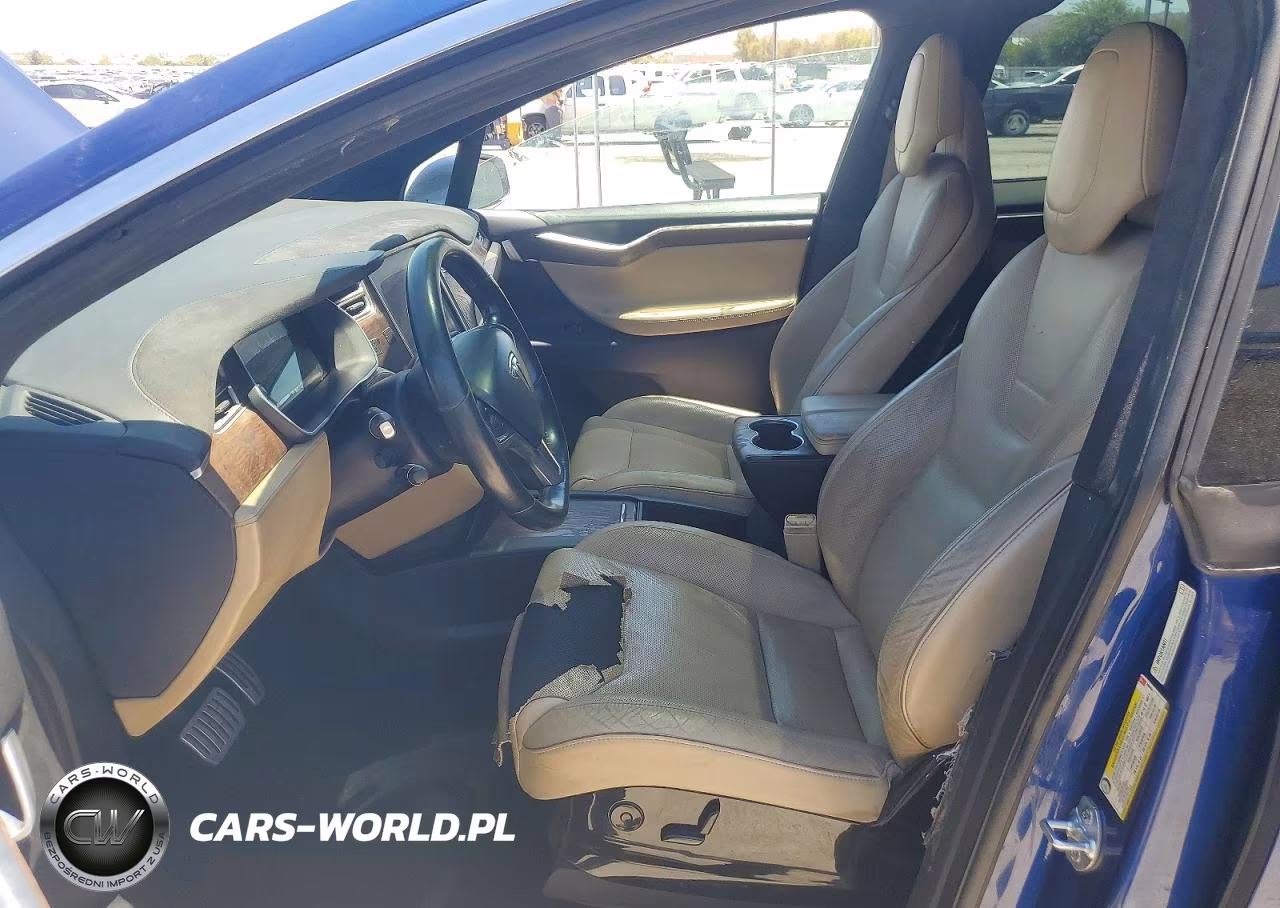 2016 Tesla Model X 75D-P100D-P90D VIN:5YJXCBE4XGF006994 - 7