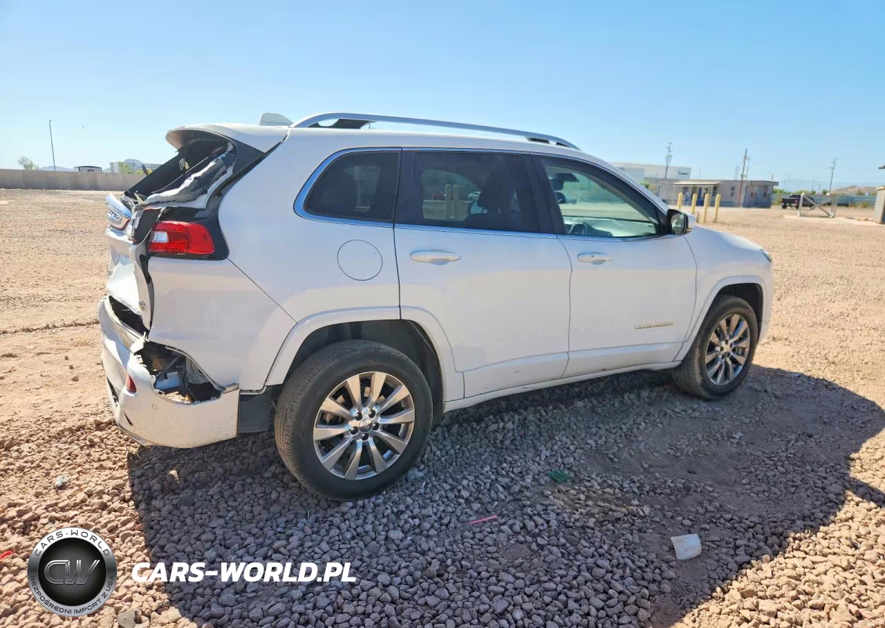 2016 Jeep Cherokee Overland VIN:1C4PJMJS4GW314633 - 3
