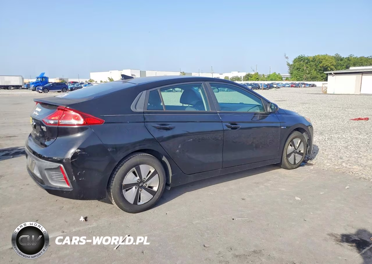 2017 Hyundai Ioniq Blue VIN:KMHC65LC1HU048475 - 3