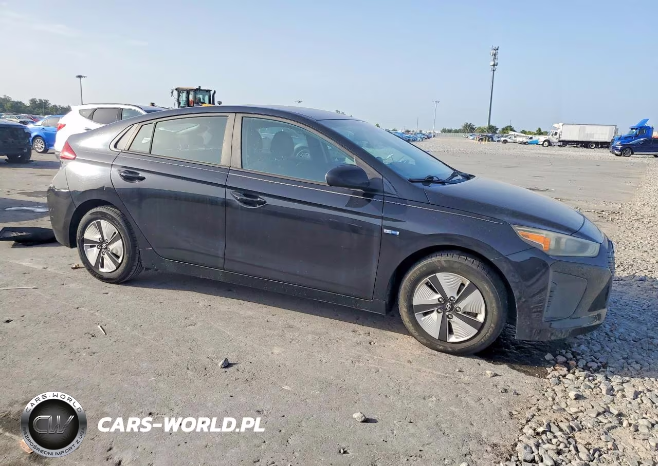 2017 Hyundai Ioniq Blue VIN:KMHC65LC1HU048475 - 4