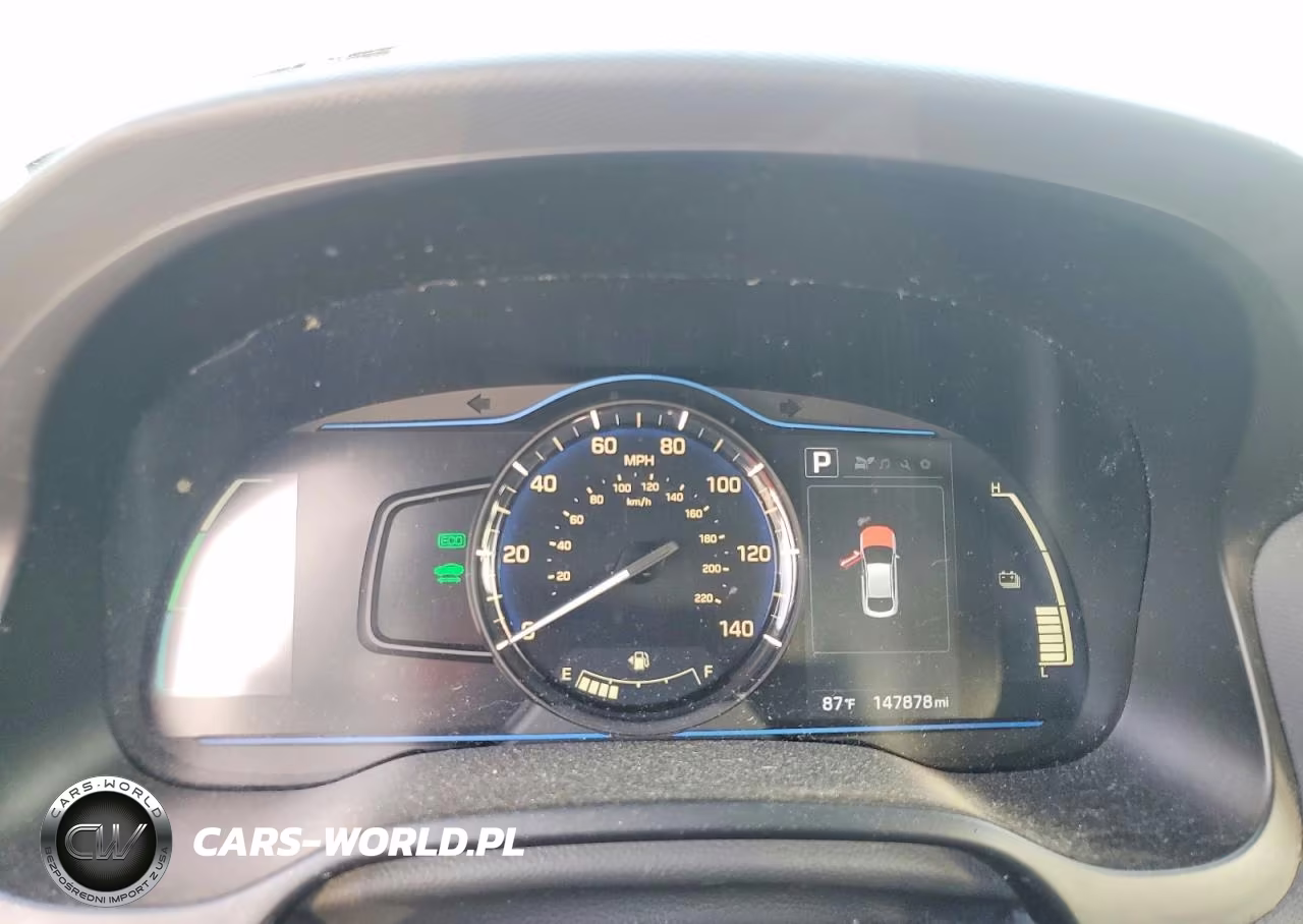 2017 Hyundai Ioniq Blue VIN:KMHC65LC1HU048475 - 9