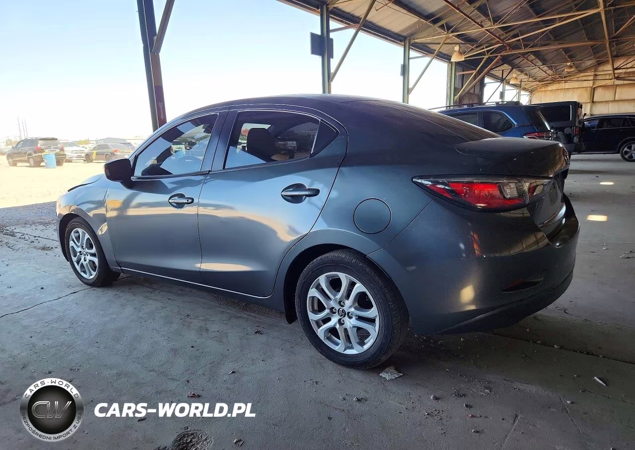 2018 Toyota Yaris Ia Base VIN:3MYDLBYV1JY306413 - 2