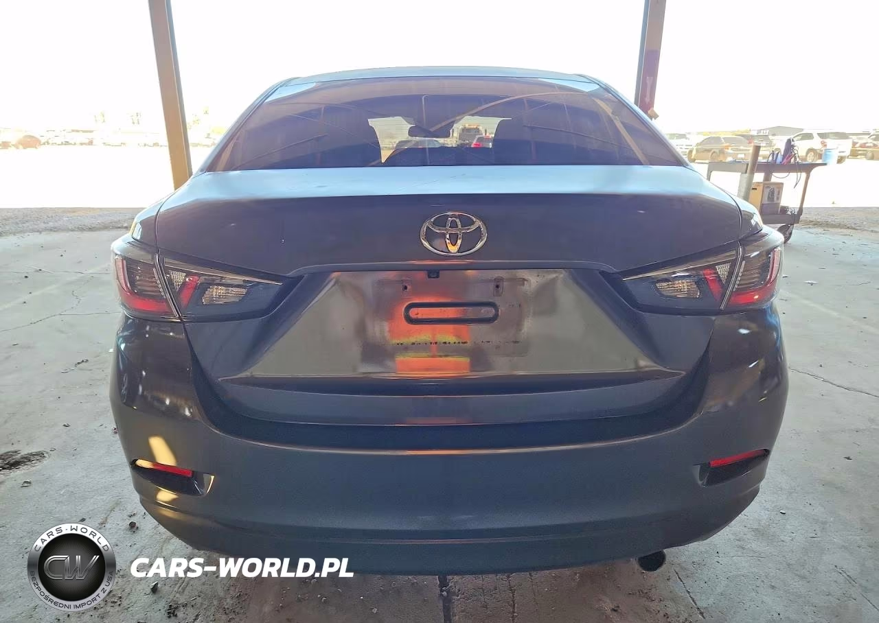 2018 Toyota Yaris Ia Base VIN:3MYDLBYV1JY306413 - 6