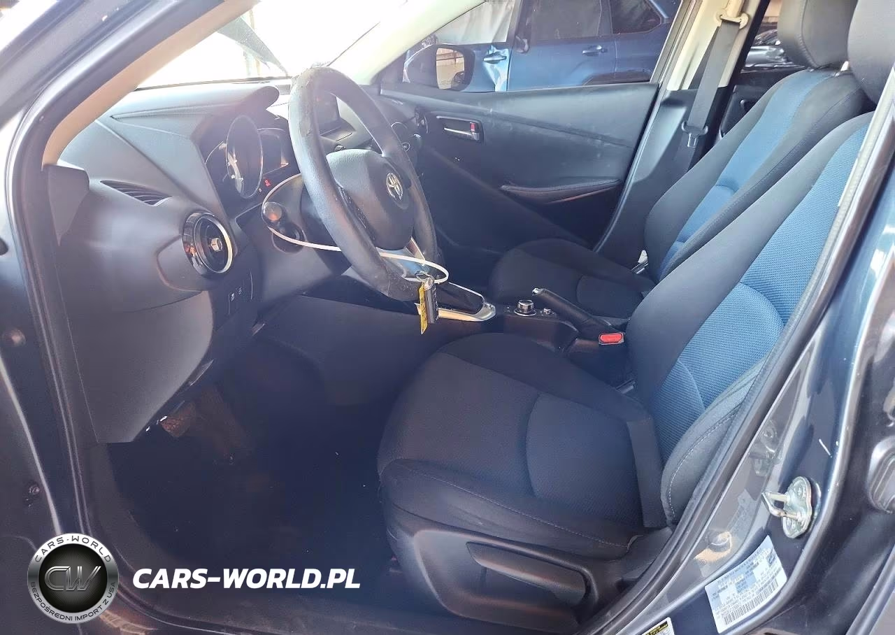 2018 Toyota Yaris Ia Base VIN:3MYDLBYV1JY306413 - 7