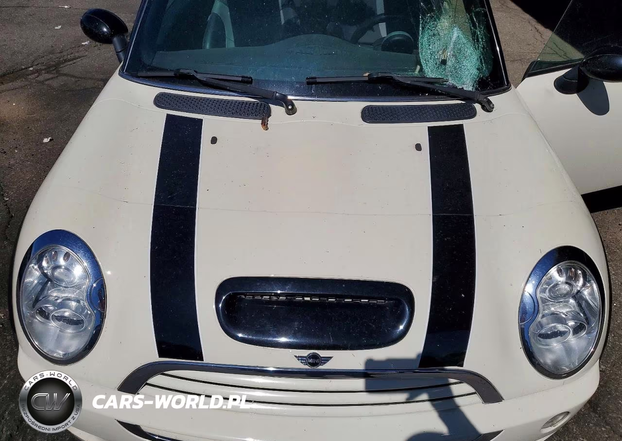 2006 Mini Cooper S VIN:WMWRE33526TL15999 - 11