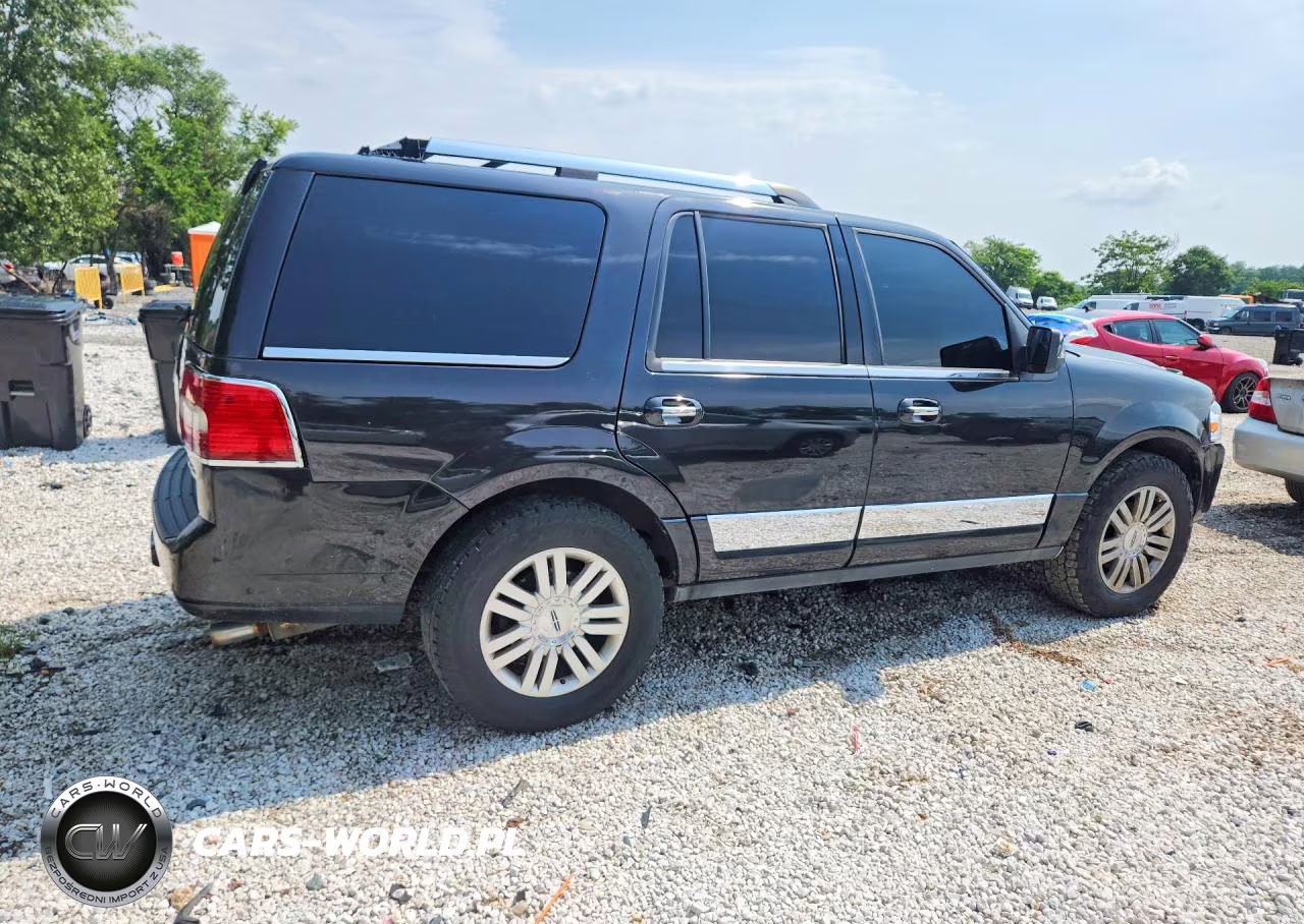 2013 Lincoln Navigator VIN:5LMJJ2J58DEL00314 - 3