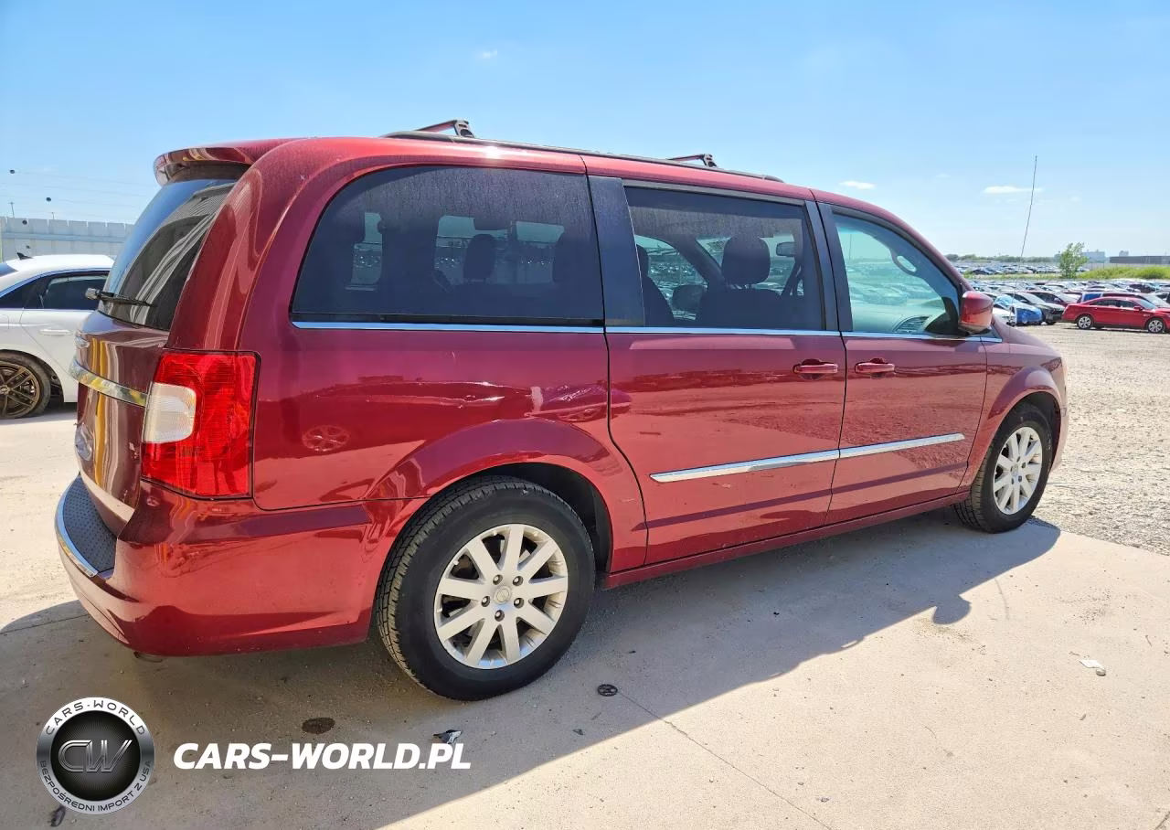2016 Chrysler Town & Country Touring VIN:2C4RC1BG7GR230794 - 3