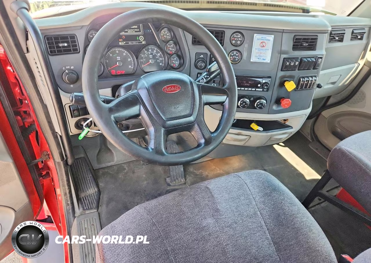 2021 Peterbilt 579 - Semi Truck VIN:1XPBD49X7MD756099 - 8