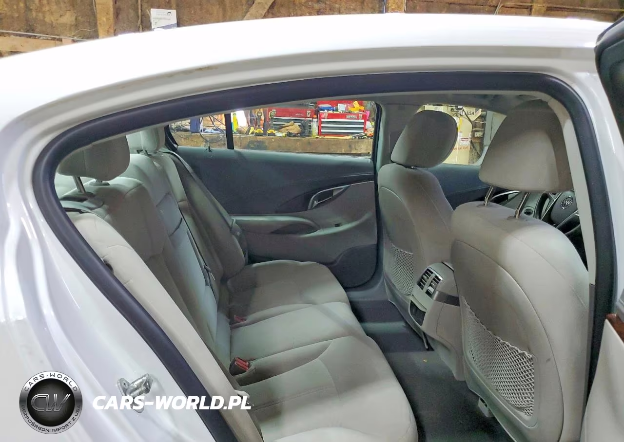 2010 Buick Lacrosse Cx VIN:1G4GA5EC6AF317898 - 10