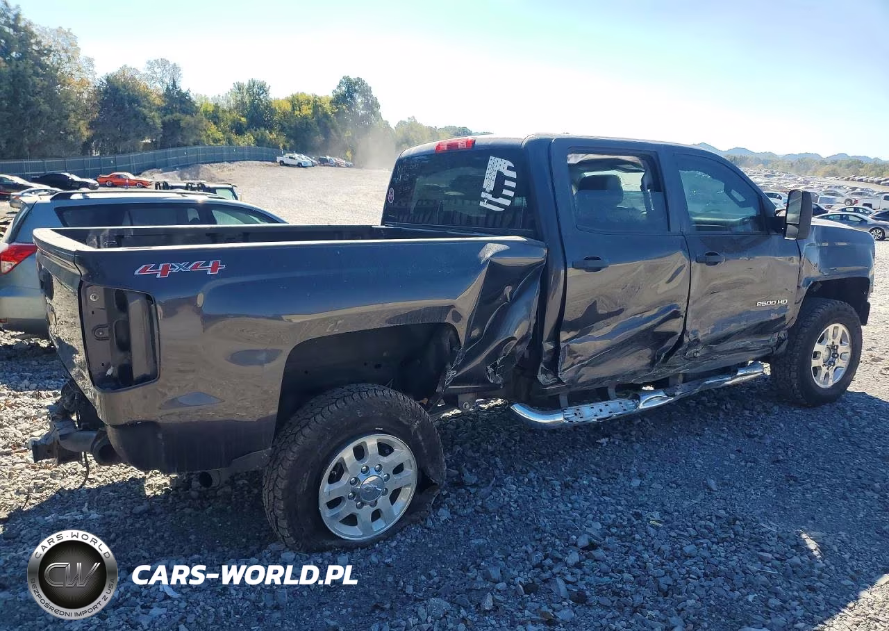 2015 Chevrolet Silverado K2500 Heavy Duty Lt VIN:1GC1KVE85FF181077 - 3
