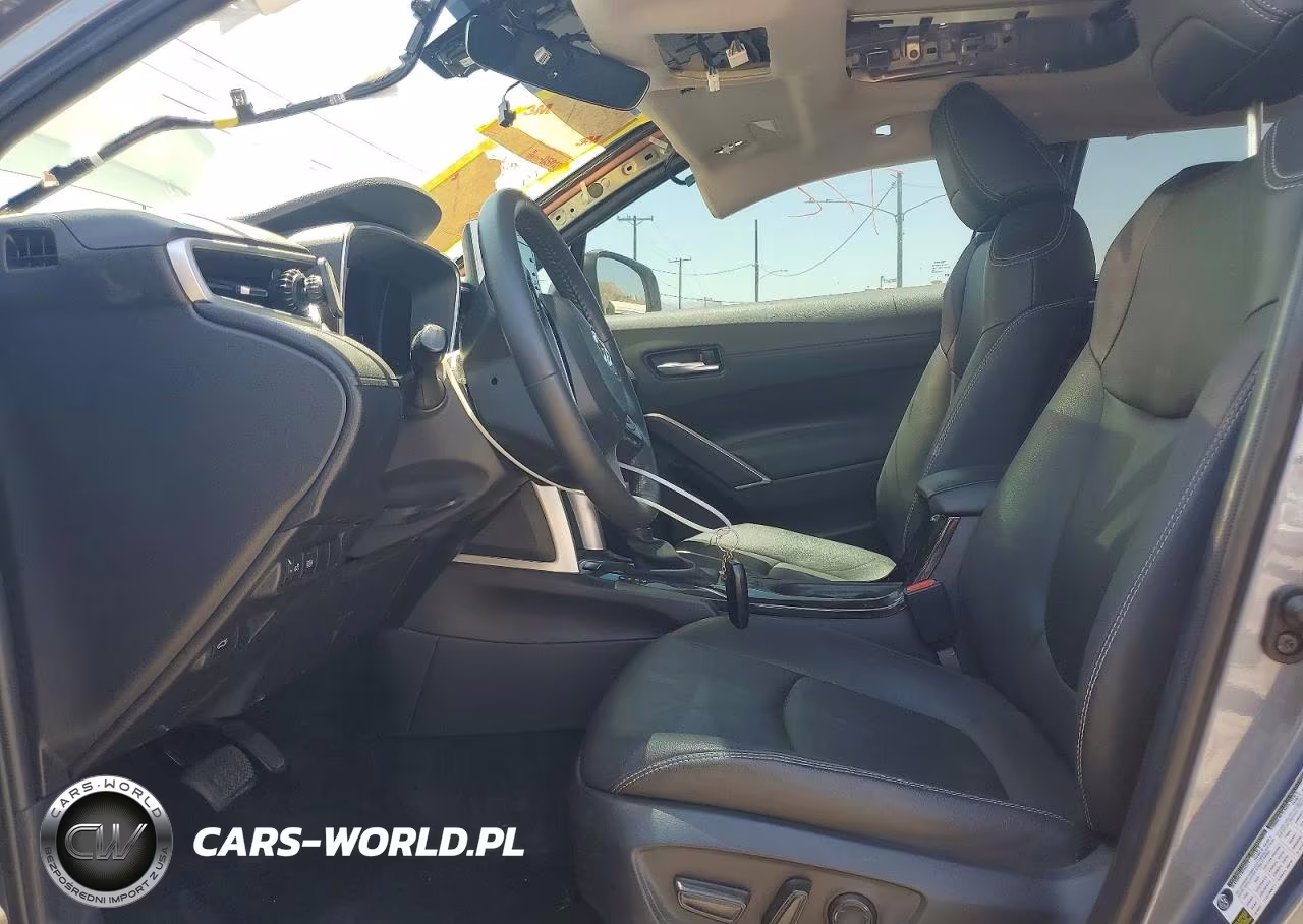 2022 Toyota Corolla Cross Xle VIN:7MUDAABG9NV041767 - 7