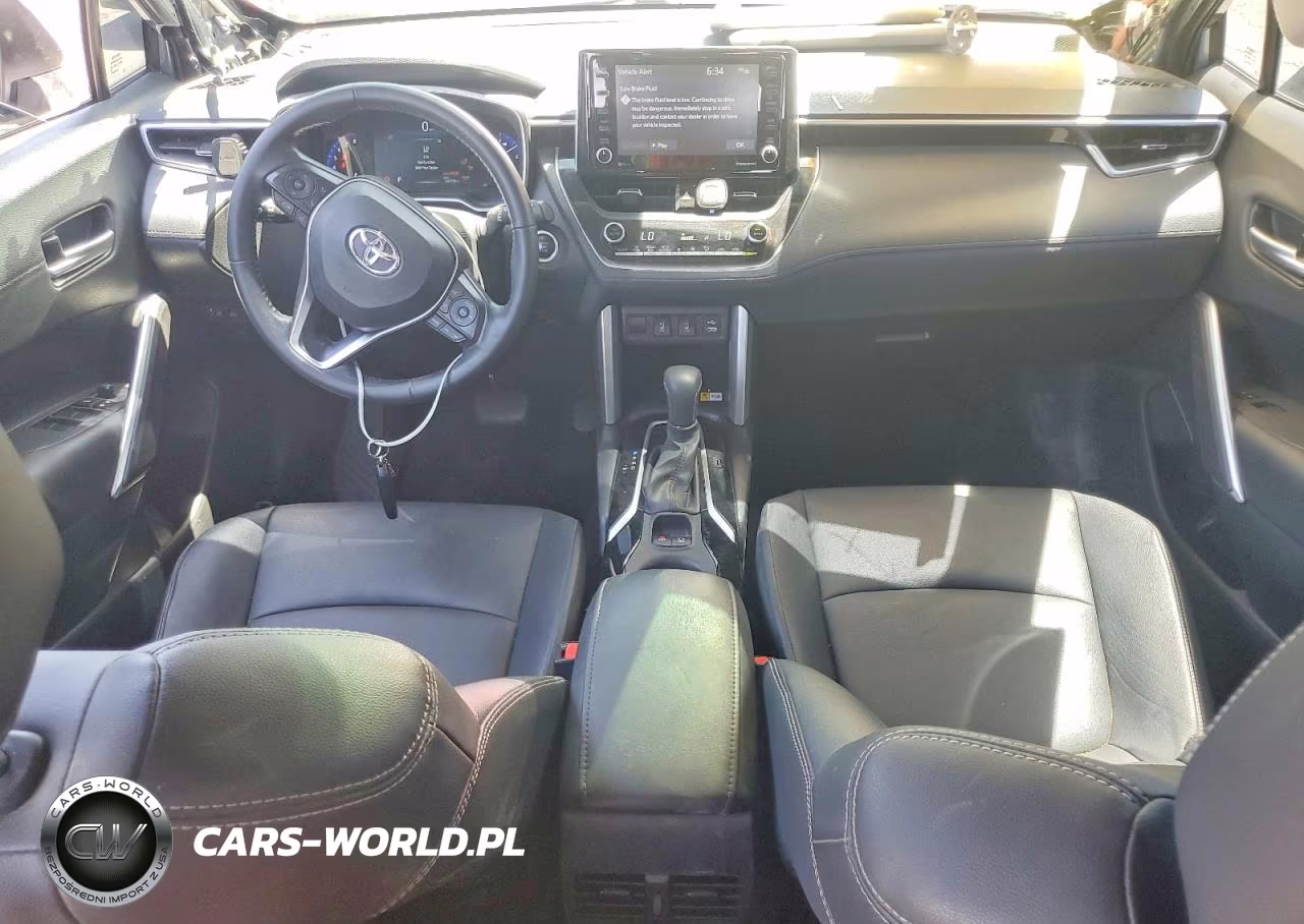 2022 Toyota Corolla Cross Xle VIN:7MUDAABG9NV041767 - 8