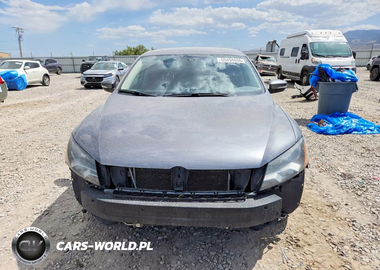 2015 Volkswagen Passat S VIN:1VWAS7A32FC116434 - 5