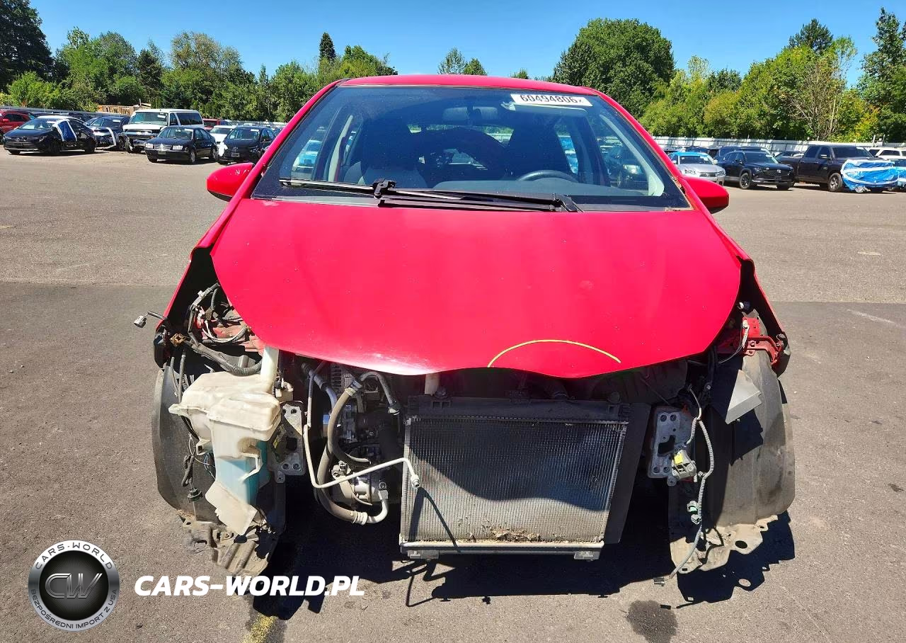 2013 Toyota Yaris 5-Door Le VIN:JTDKTUD38DD563534 - 5