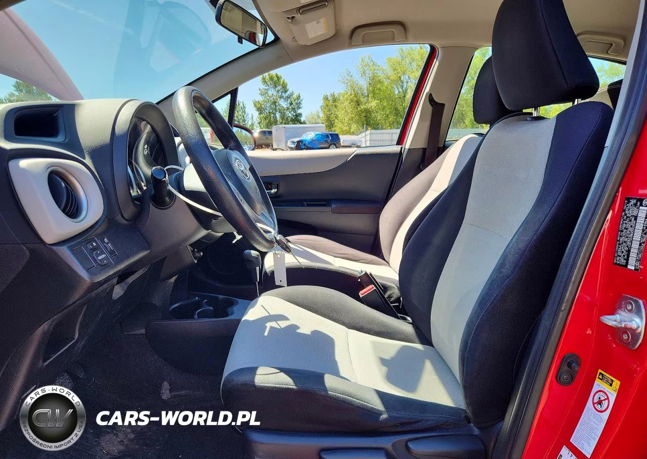 2013 Toyota Yaris 5-Door Le VIN:JTDKTUD38DD563534 - 7