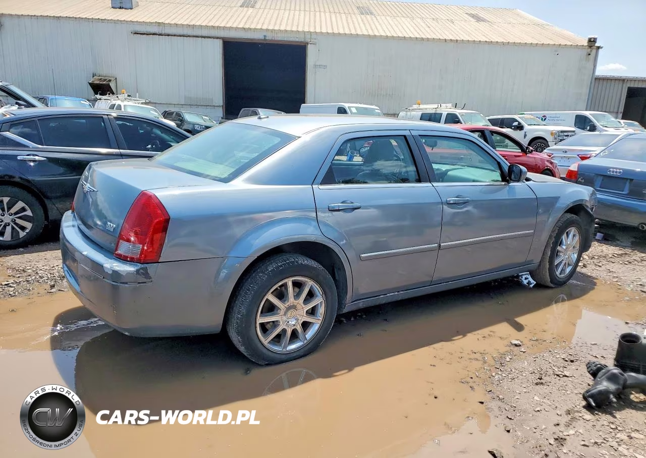 2007 Chrysler 300 Touring VIN:2C3LK53GX7H740808 - 3