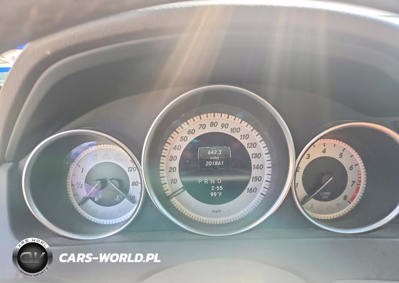 2013 Mercedes-Benz C 250 VIN:WDDGJ4HB7DG052513 - 10