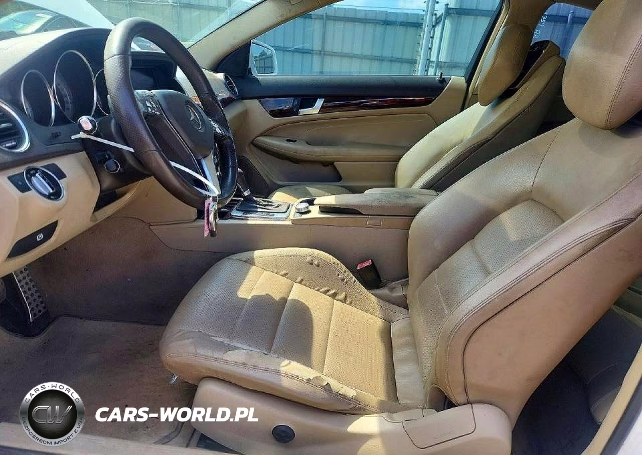 2013 Mercedes-Benz C 250 VIN:WDDGJ4HB7DG052513 - 8