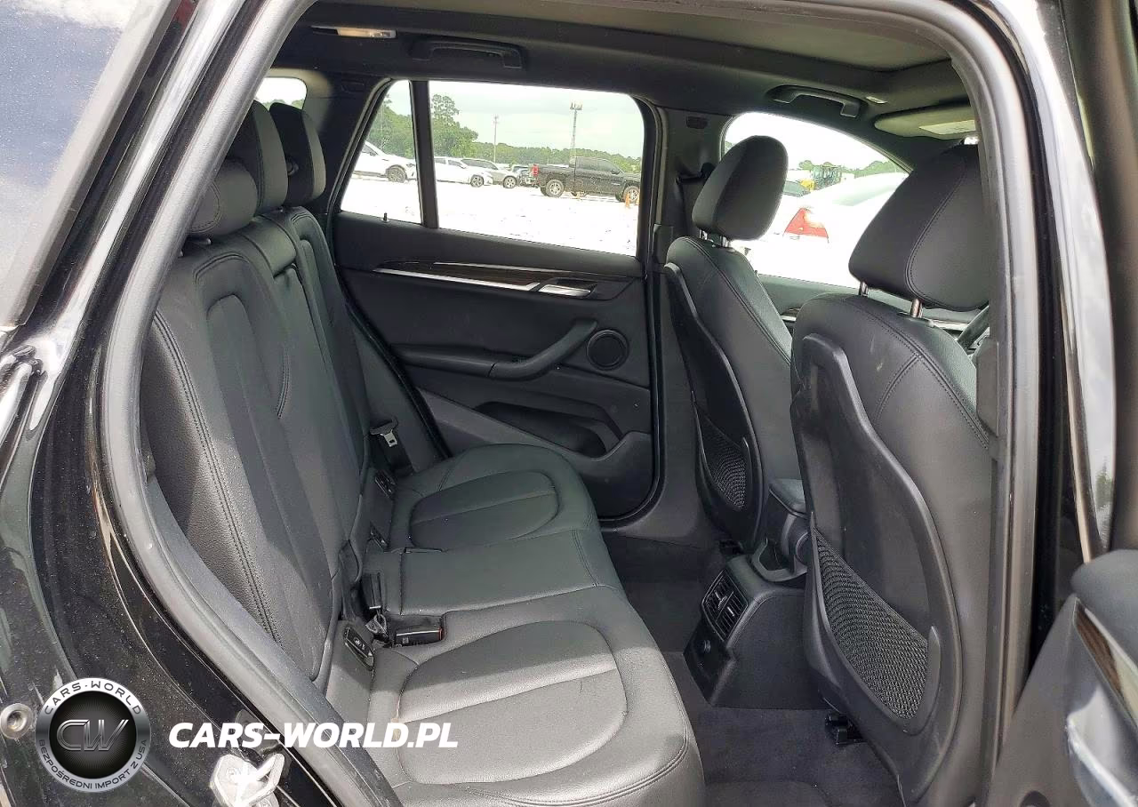 2018 BMW X1 Sdrive28I VIN:WBXHU7C30J5L05298 - 11