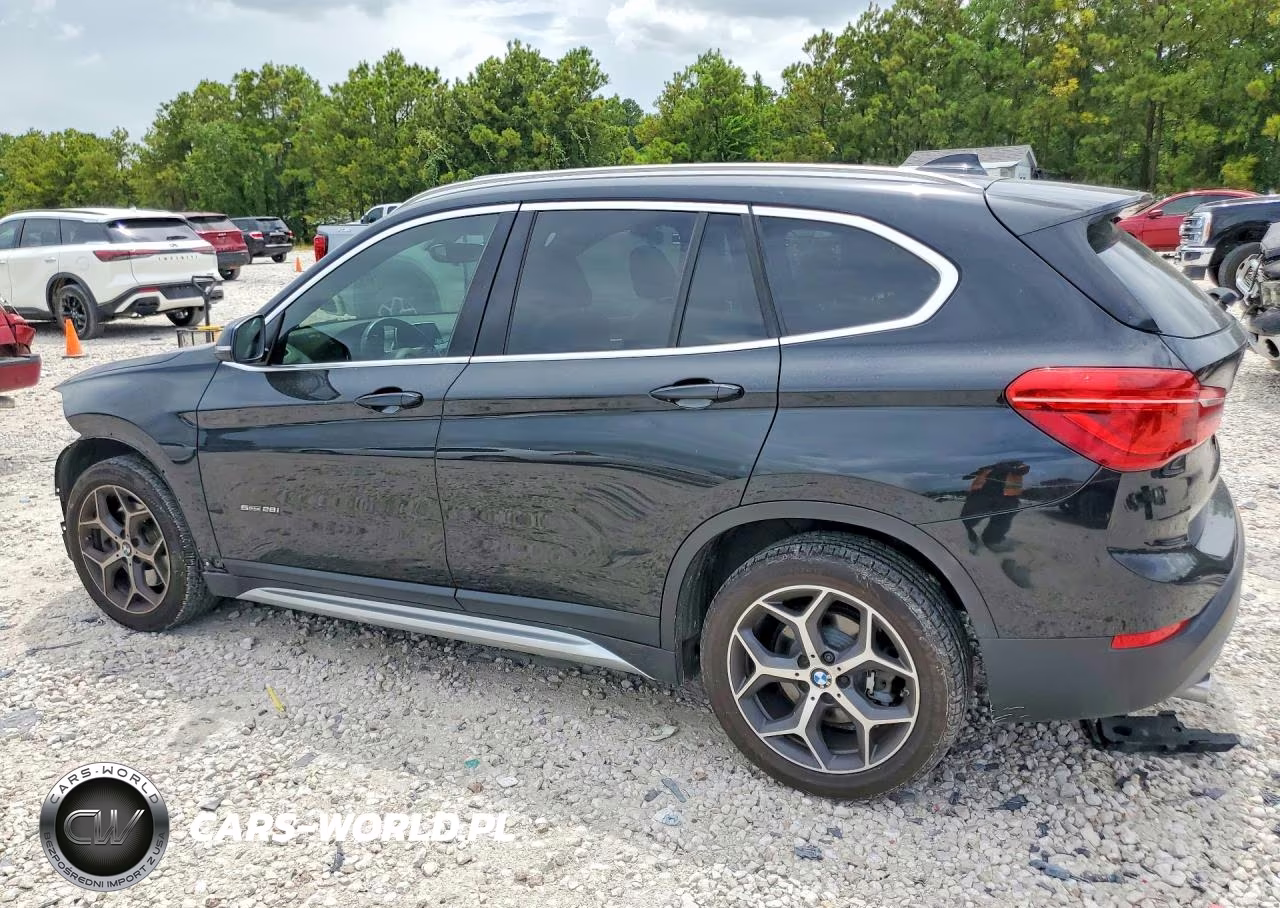 2018 BMW X1 Sdrive28I VIN:WBXHU7C30J5L05298 - 2