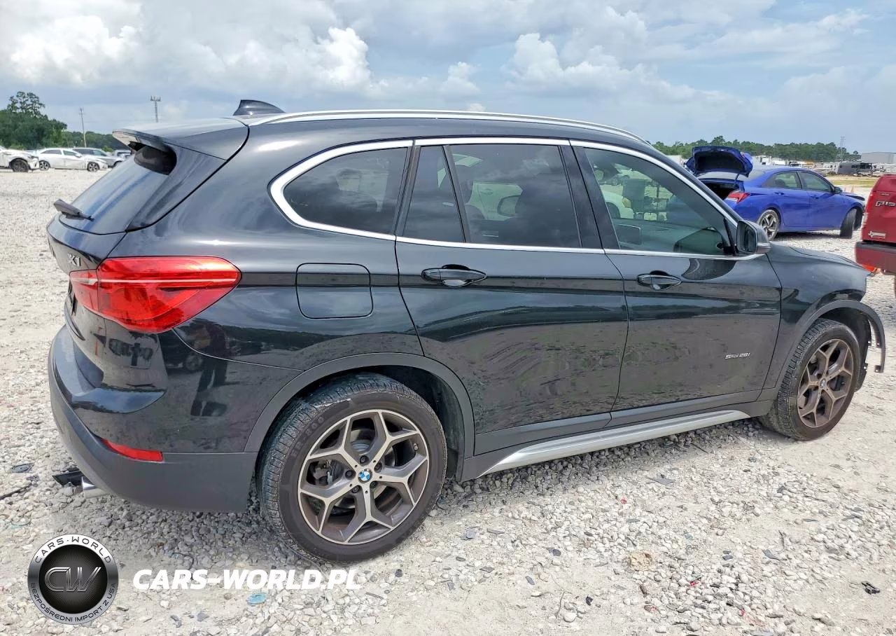2018 BMW X1 Sdrive28I VIN:WBXHU7C30J5L05298 - 3