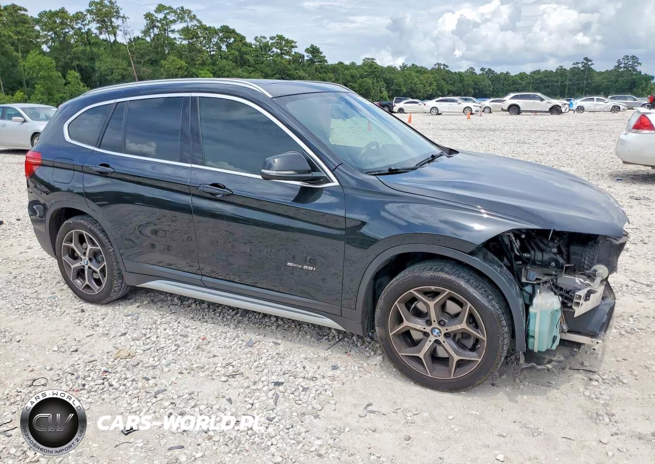 2018 BMW X1 Sdrive28I VIN:WBXHU7C30J5L05298 - 4