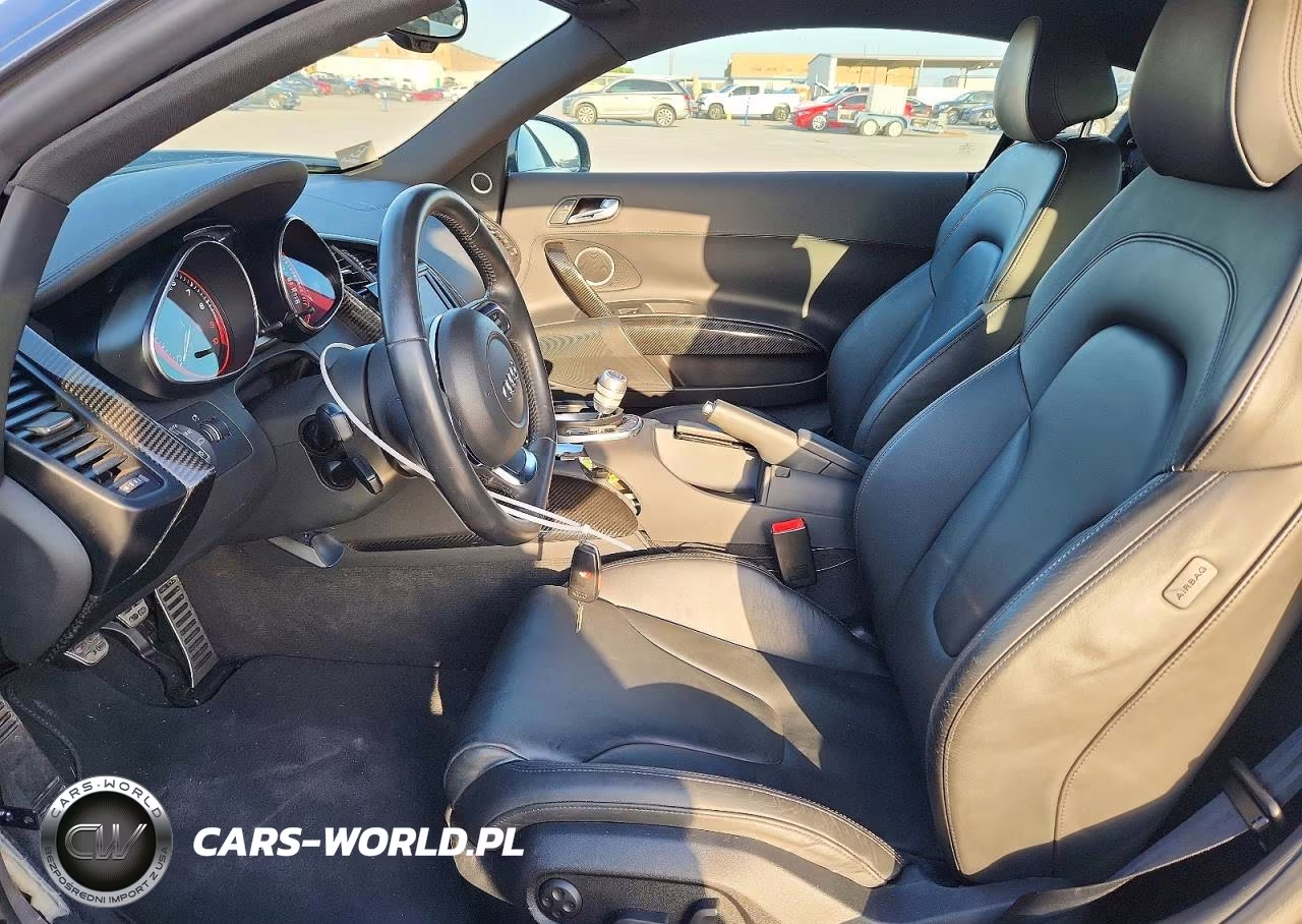 2012 Audi R8 5.2 Quattro VIN:WUAGNAFG5CN001102 - 7