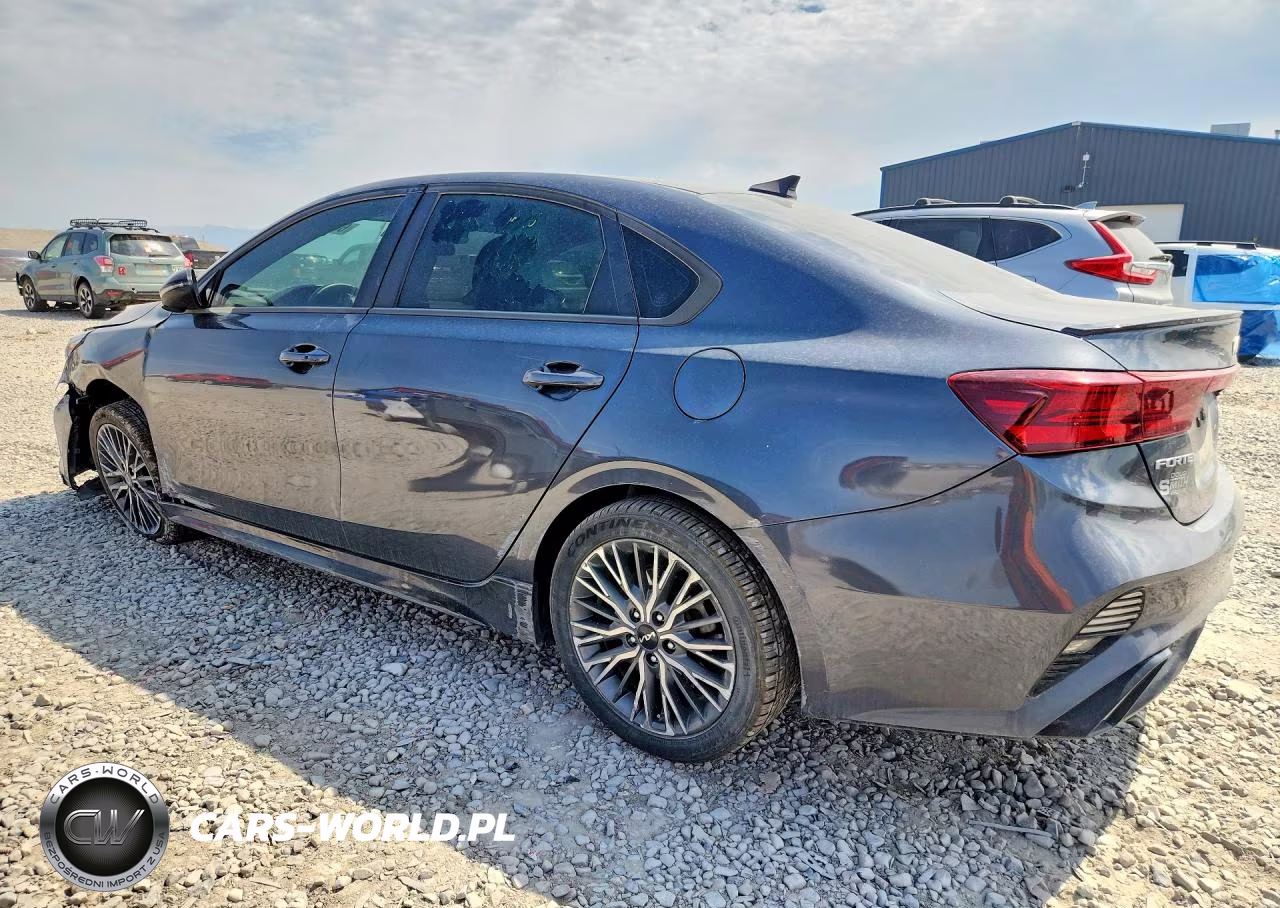 2023 Kia Forte Gt Line VIN:3KPF54AD7PE572124 - 2
