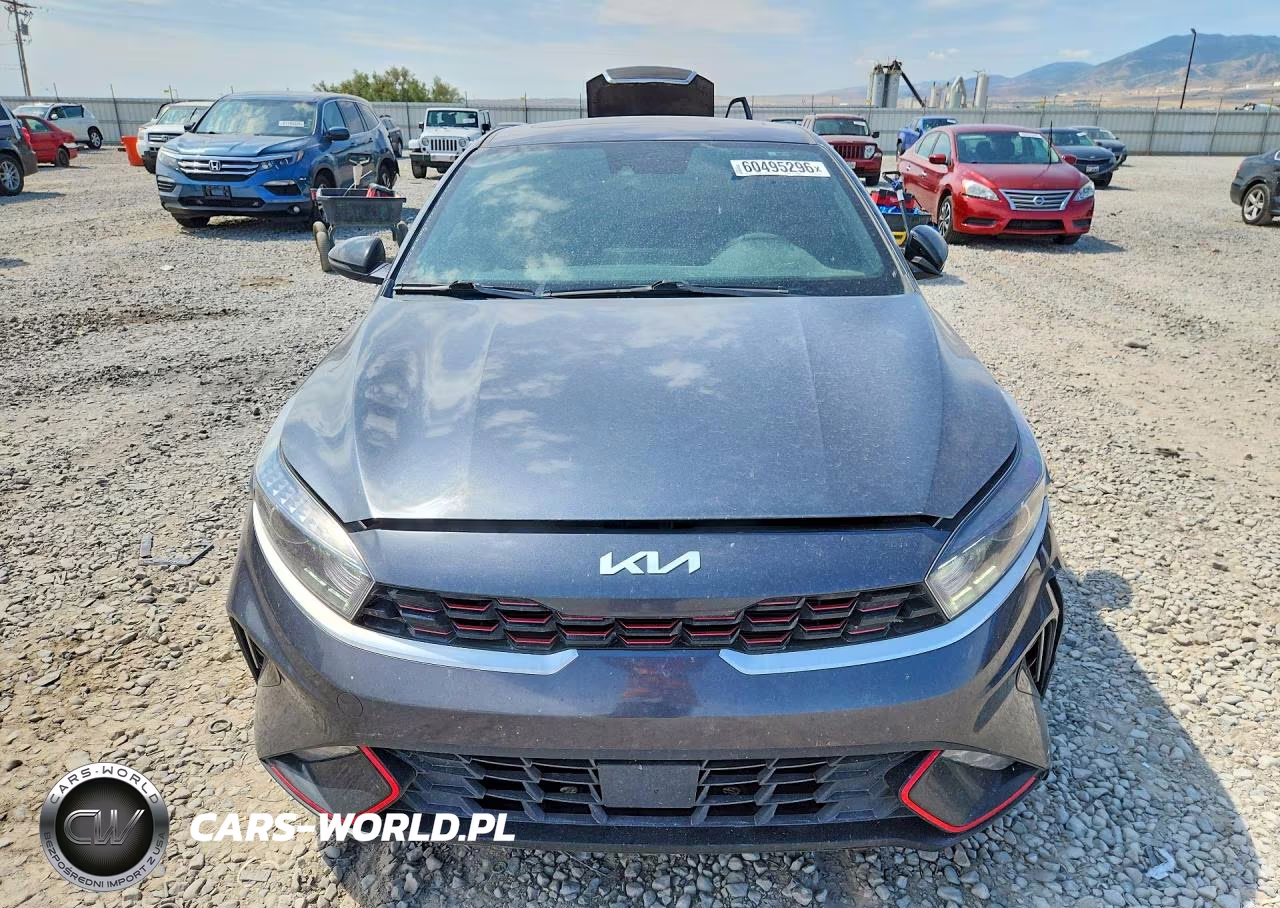 2023 Kia Forte Gt Line VIN:3KPF54AD7PE572124 - 5