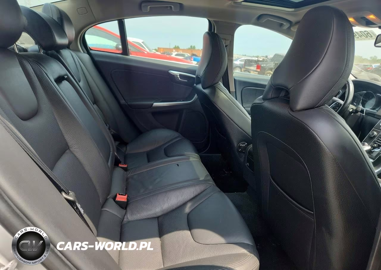 2014 Volvo S60 T5 VIN:YV1612FS7E2297107 - 10
