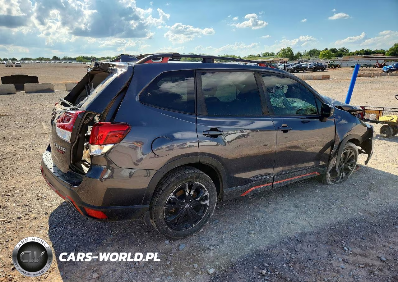 2025 Subaru Crosstrek Sport VIN:4S4GUHF65S3742632 - 3
