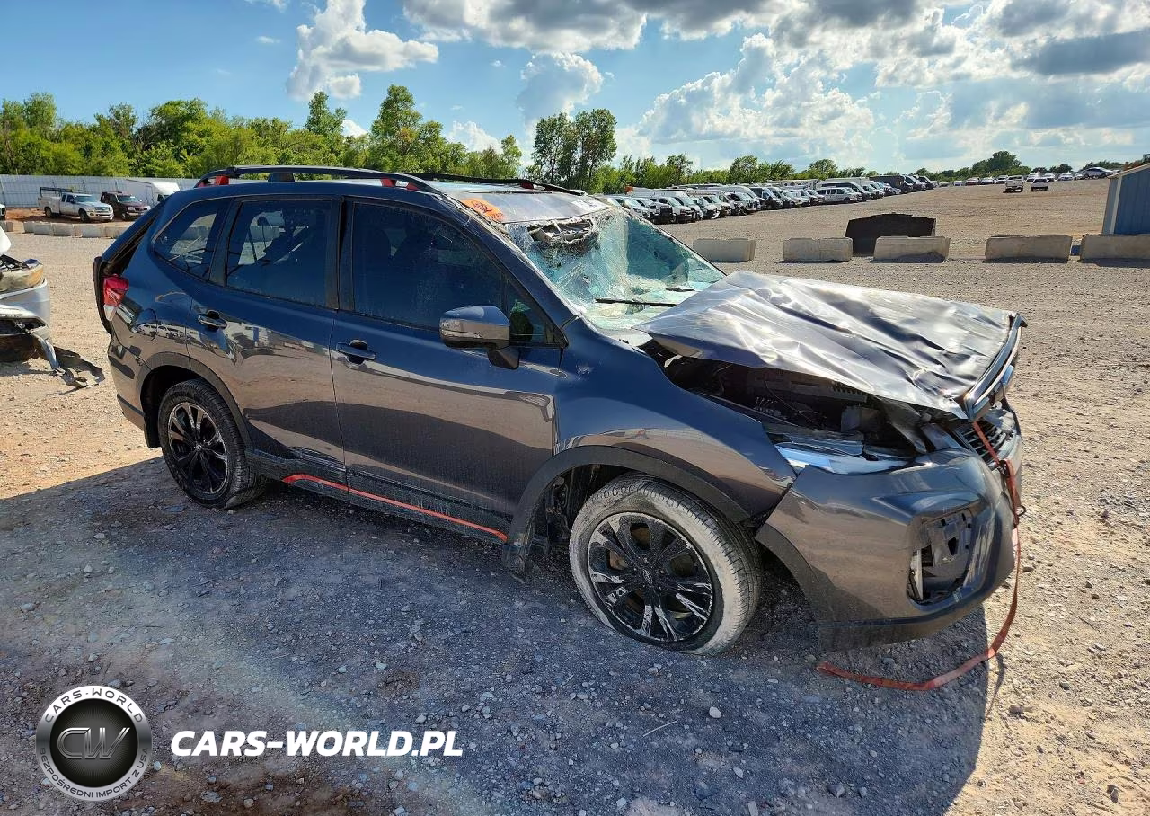 2025 Subaru Crosstrek Sport VIN:4S4GUHF65S3742632 - 4