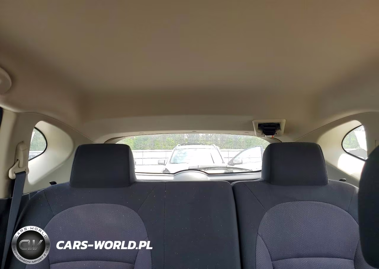 2012 Nissan Rogue S VIN:JN8AS5MVXCW712975 - 10