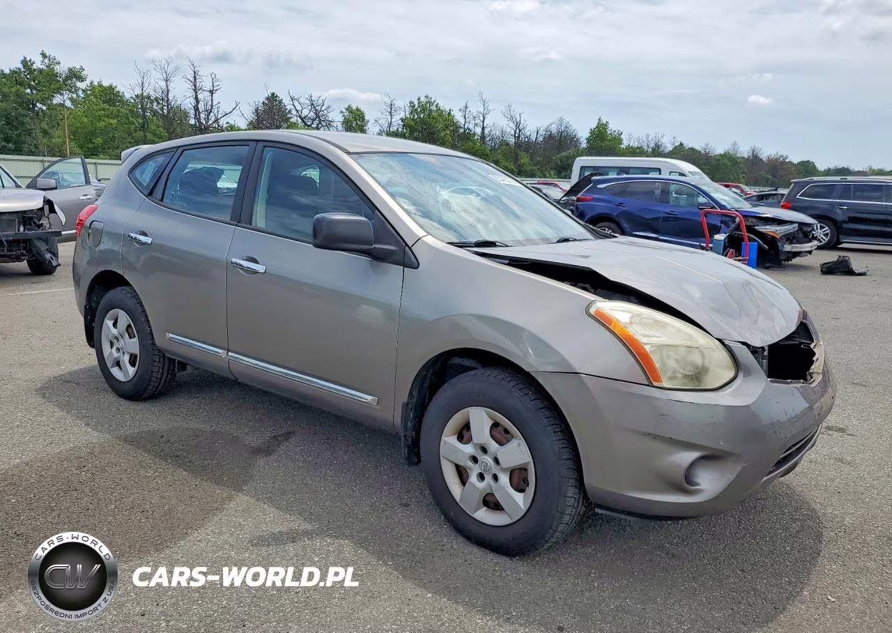 2012 Nissan Rogue S VIN:JN8AS5MVXCW712975 - 4