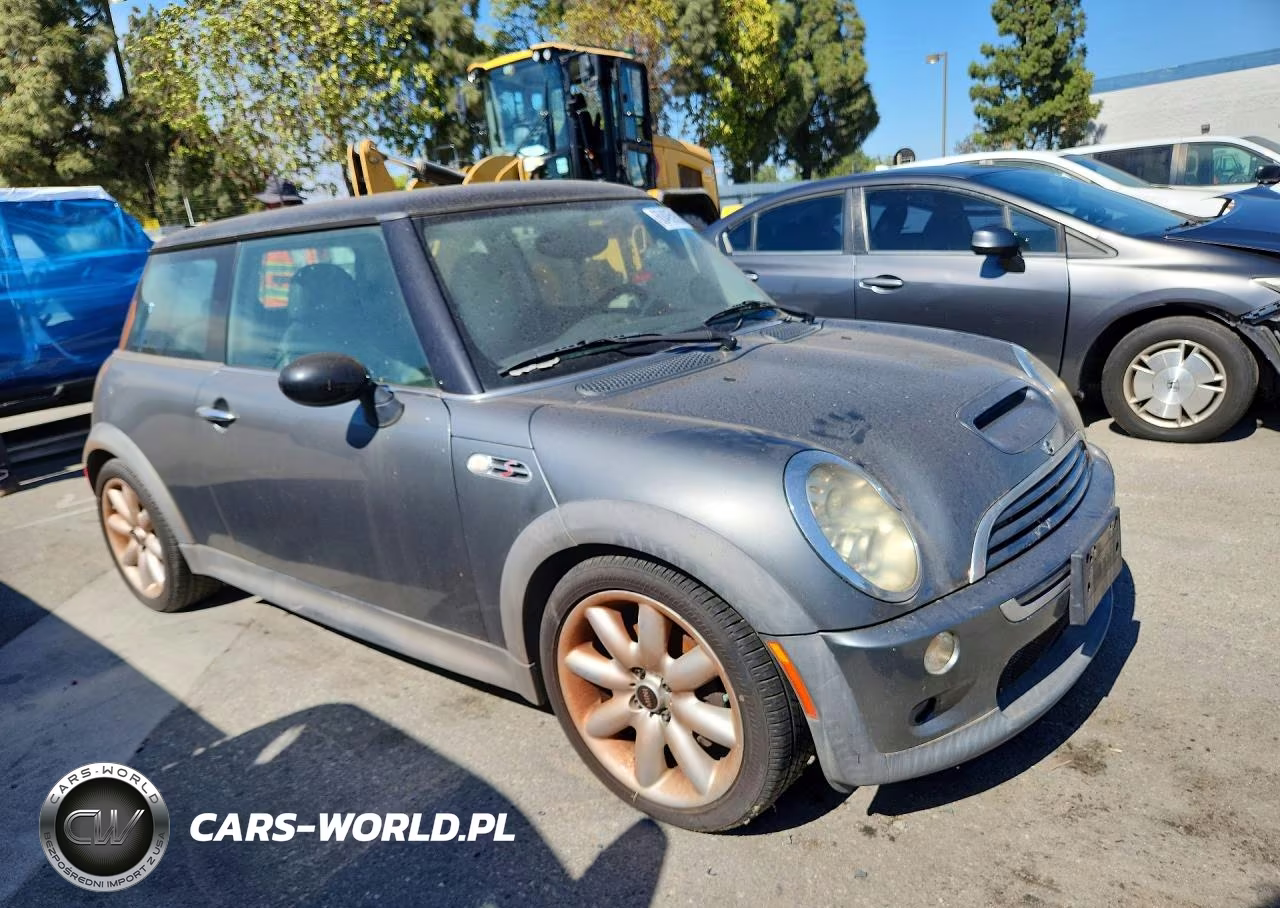 2005 Mini Cooper S VIN:WMWRE33425TD90680 - 4