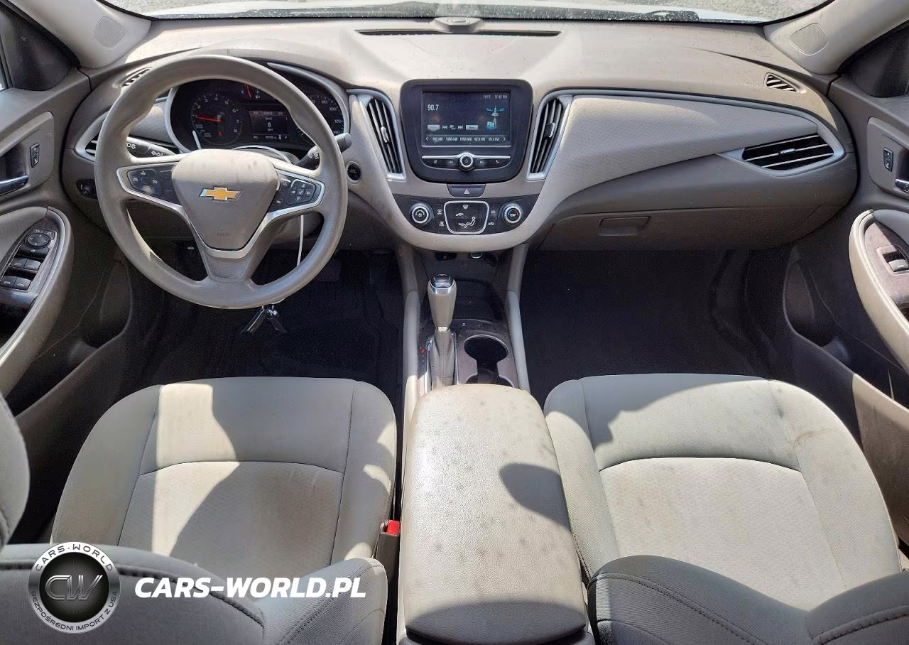 2018 Chevrolet Malibu Ls VIN:1G1ZB5ST1JF230272 - 8