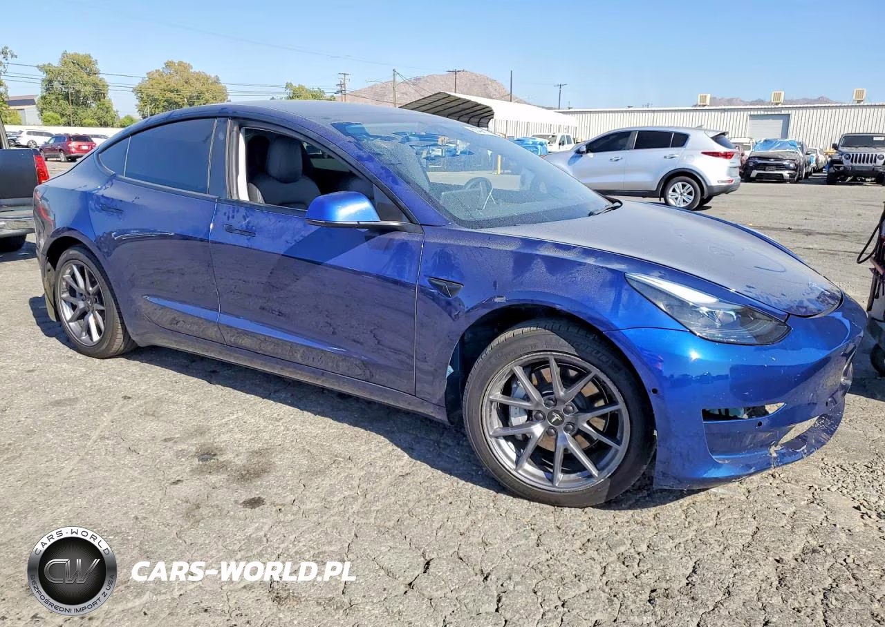 2022 Tesla Model 3 VIN:5YJ3E1EBXNF221919 - 4
